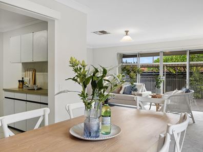 566 Beach Road, Hamersley WA 6022