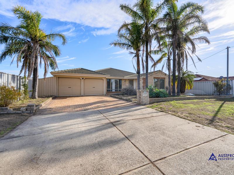 33 Nabberu Loop, Cooloongup WA 6168