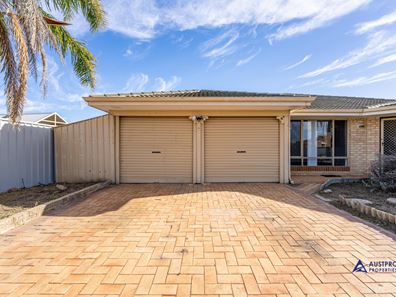 33 Nabberu Loop, Cooloongup WA 6168