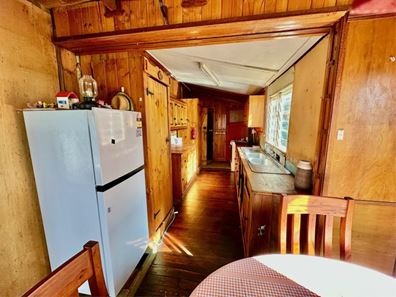 261 Third Street, Wonthella WA 6530