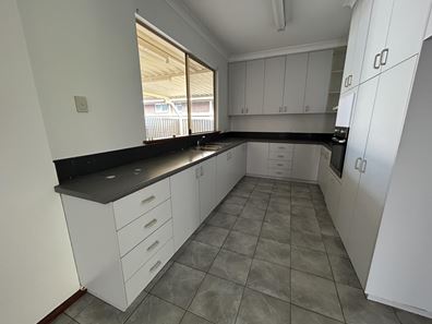 11A Ennis Street, Eaton WA 6232