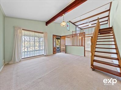 24 Stinton Street, Mandurah WA 6210