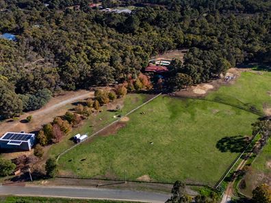 69 Dmietrieff Road, Bedfordale WA 6112