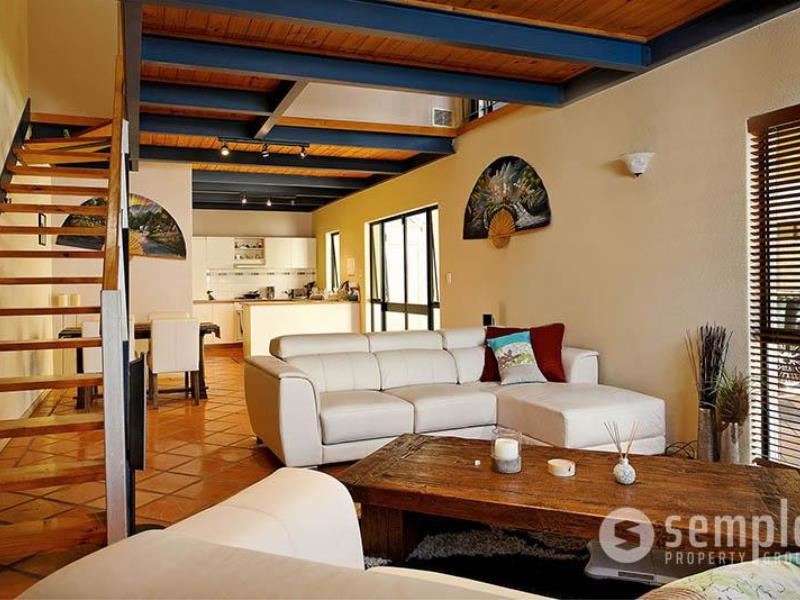 8D South Street, Fremantle WA 6160