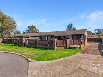 4/30 Blenny Close, Cannington WA 6107