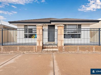 54 Gaebler Road, Hammond Park WA 6164