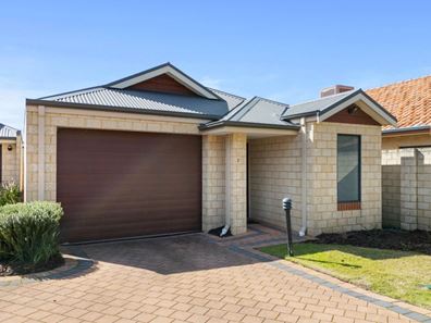 2/26 Gillon Street, Karawara WA 6152