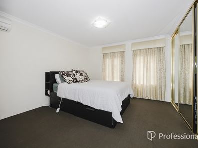 14 Two Rivers Loop, Ellenbrook WA 6069