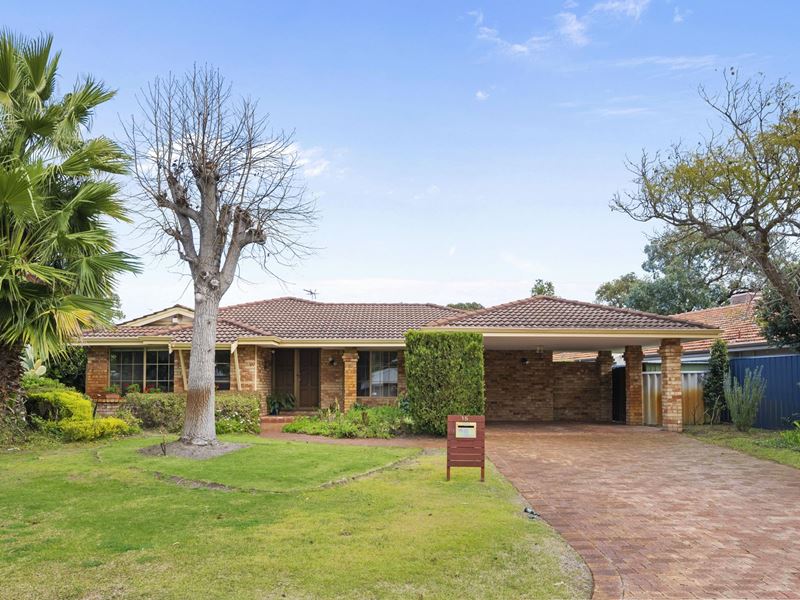 15 Churchlands Avenue, Churchlands WA 6018