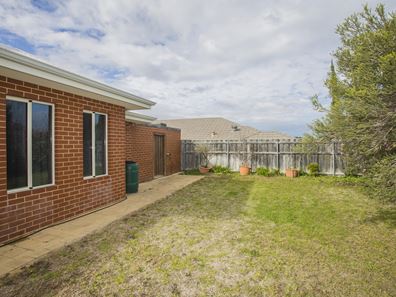 36 Zamia Rise, Yanchep WA 6035
