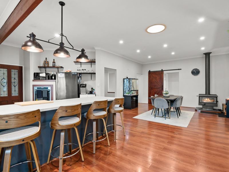 108 South Yunderup Road, South Yunderup WA 6208