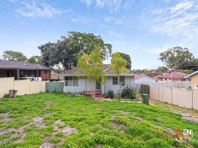 79 Woolgar Way, Lockridge WA 6054