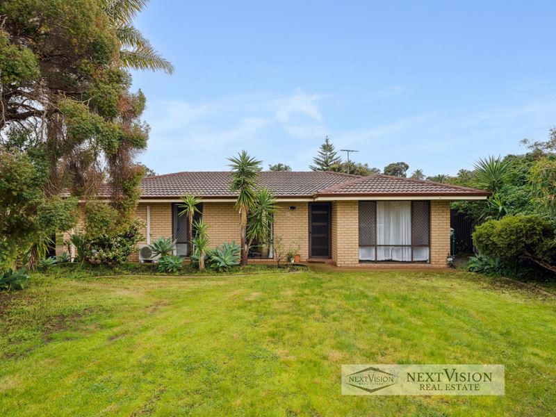 13 Moondarra Circle, South Lake WA 6164
