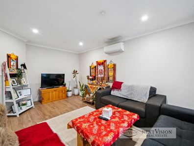 13 Moondarra Circle, South Lake WA 6164