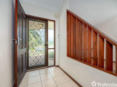 19 The Avenue, Warnbro WA 6169