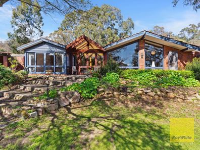 281 Lewis Road, Forrestfield WA 6058