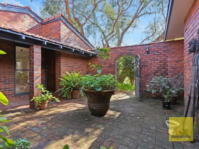 281 Lewis Road, Forrestfield WA 6058