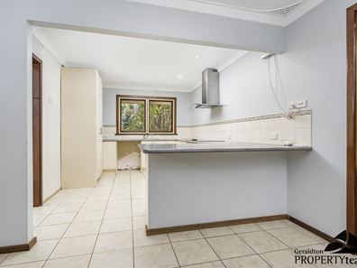 11 Adlam Street, Mount Tarcoola WA 6530