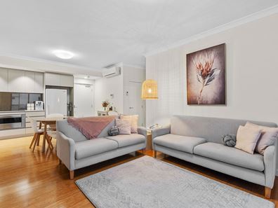 14/2 Dynevor Rise, Floreat WA 6014