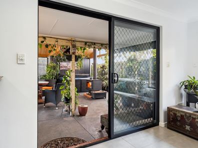 18a Maple Street , Lathlain WA 6100