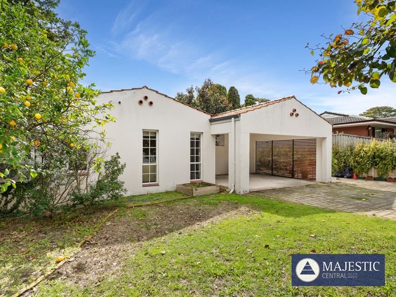 21 Hewitt Way, Booragoon