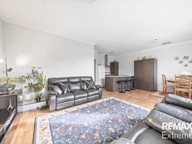 74 Bauer Circle, Banksia Grove WA 6031