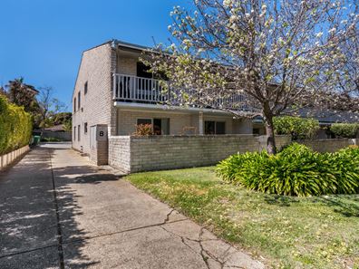 1/4 Bulimba Road, Nedlands WA 6009