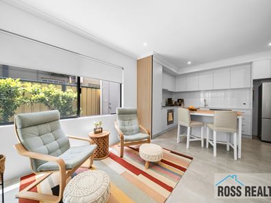 1/381 Daly Street, Cloverdale WA 6105
