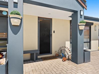 49 Toledo Circuit, Port Kennedy WA 6172