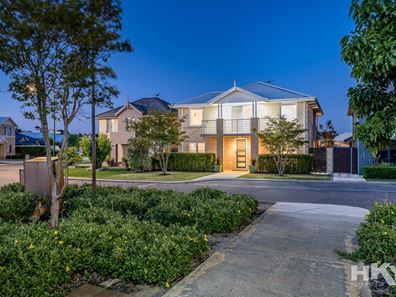 6 Oasis Lane, The Vines WA 6069
