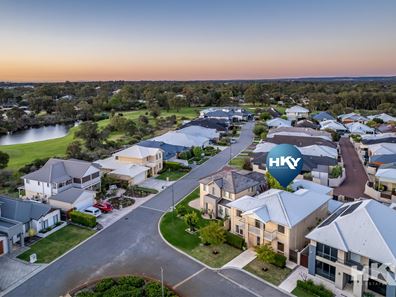6 Oasis Lane, The Vines WA 6069