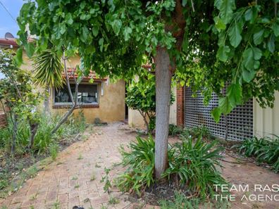 55 Drummond Street, Bedford WA 6052