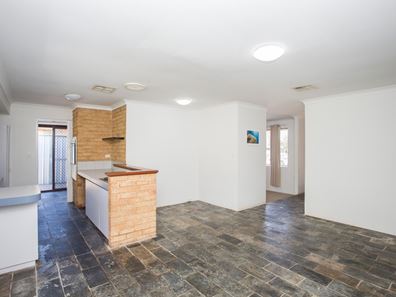 21 Aldworth Crescent, Gosnells WA 6110
