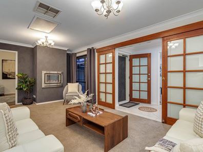 92 Rannoch Circle, Hamersley WA 6022