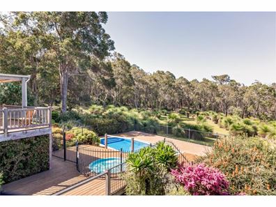 42 Bina Place, Quedjinup WA 6281