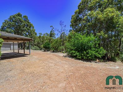 4 McCarthy Road, Mount Helena WA 6082