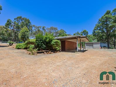 4 McCarthy Road, Mount Helena WA 6082