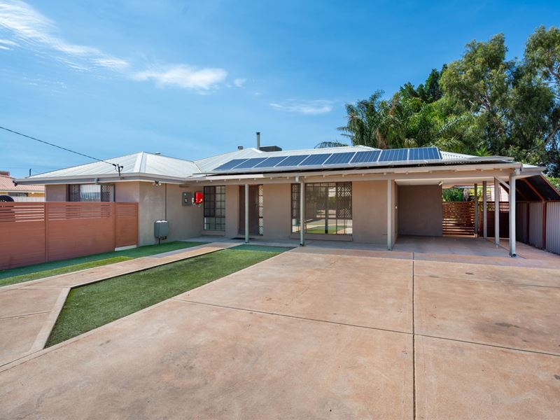 6 Jugan Place, Hannans