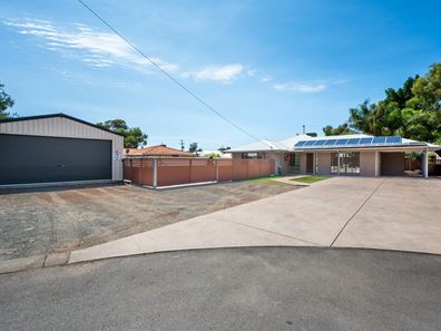 6 Jugan Place, Hannans WA 6430