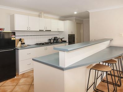 12/19 Spinnaker Boulevard, Geographe WA 6280