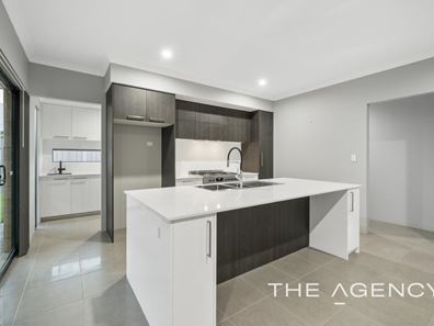 23 Encyclia Boulevard, Treeby WA 6164