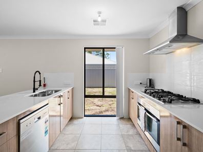 17 Faller Road, Baldivis WA 6171