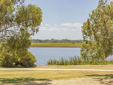1 Halcyon Way, Churchlands WA 6018