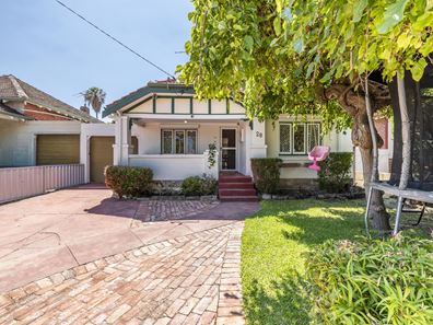 28 Sasse Avenue, Mount Hawthorn WA 6016