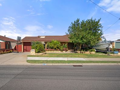 13 Gascoyne Way, Cooloongup WA 6168