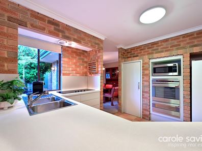 110 Trailwood Drive, Woodvale WA 6026