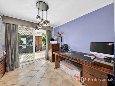4 Salamander Place, Dianella WA 6059