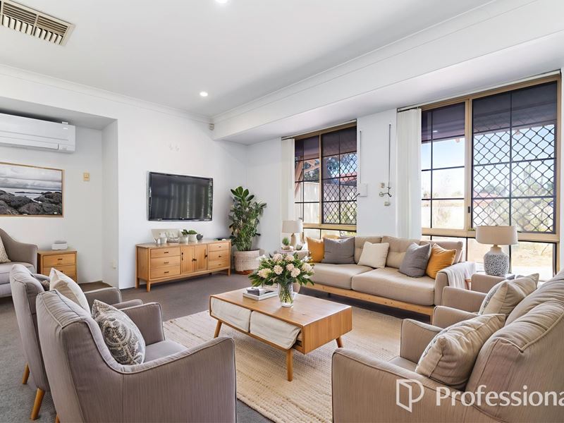 12B Jabiru Rise, Ballajura WA 6066