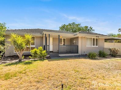 13 Blantyre Way, Kelmscott WA 6111