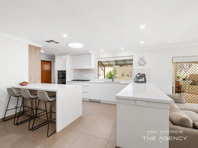 3 Banyalla Court, South Lake WA 6164